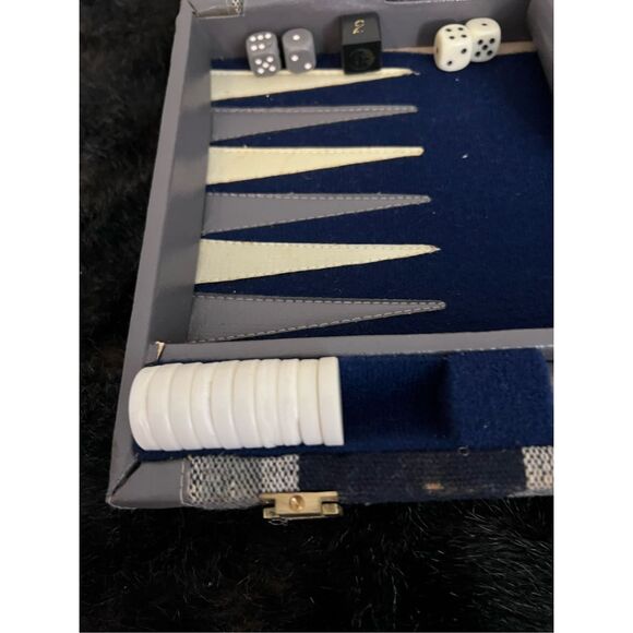 Vintage Aries Travel Backgammon Blue and Grey Plaid - Picture 5 of 9